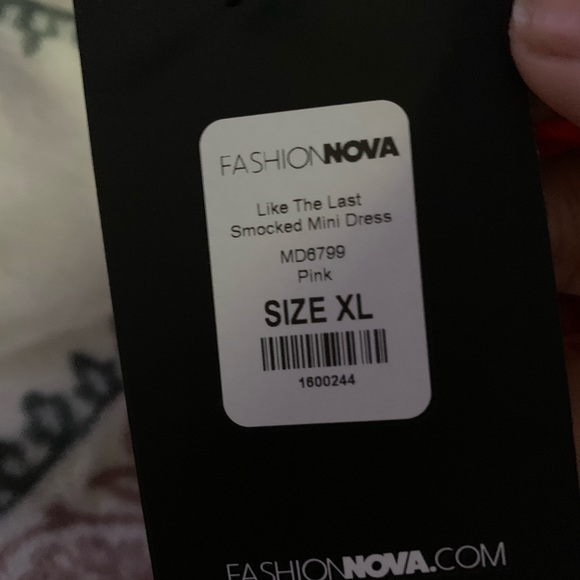 Fashion nova mini dress - Picture 2 of 3